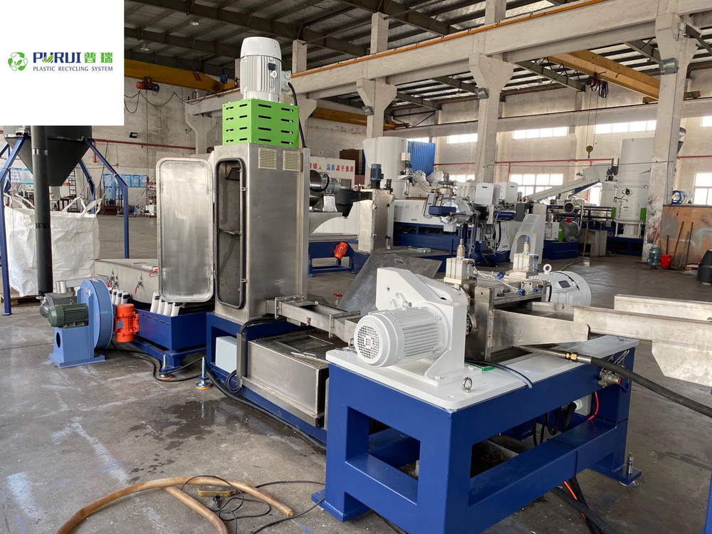 BOPET film pelletizing machine (6).jpg