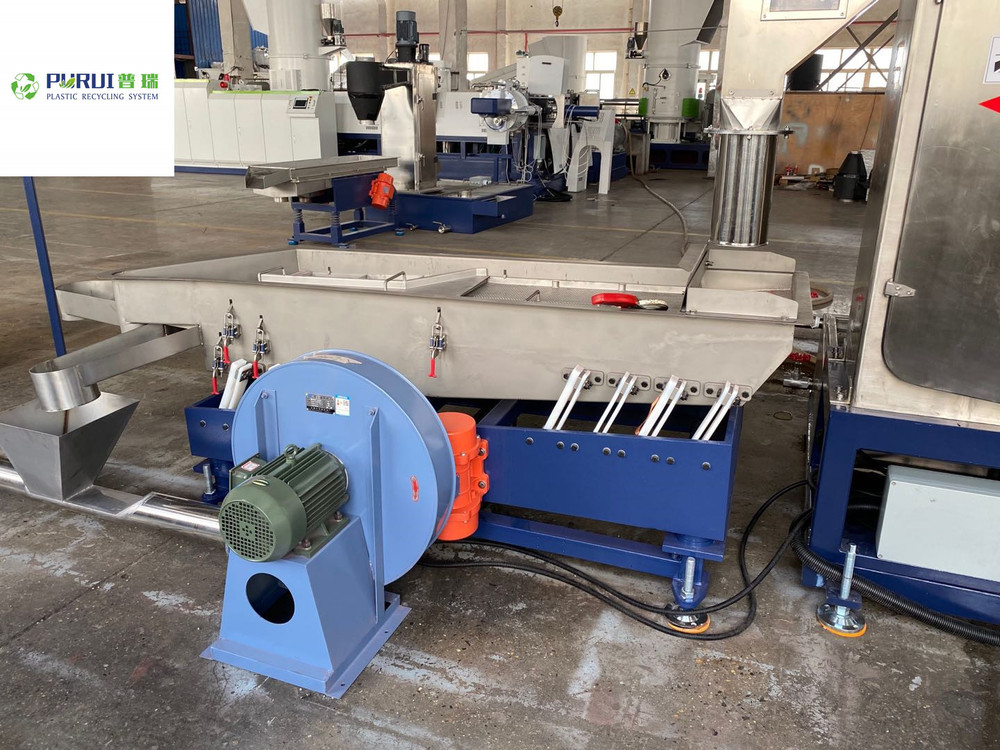 BOPET film pelletizing machine (10).jpg