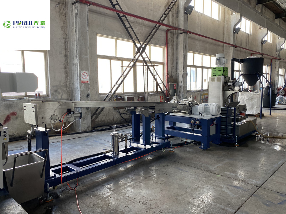 BOPET film pelletizing machine (12).jpg