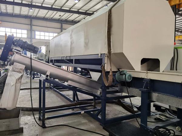 PETbottles one ton washing line (17).jpg