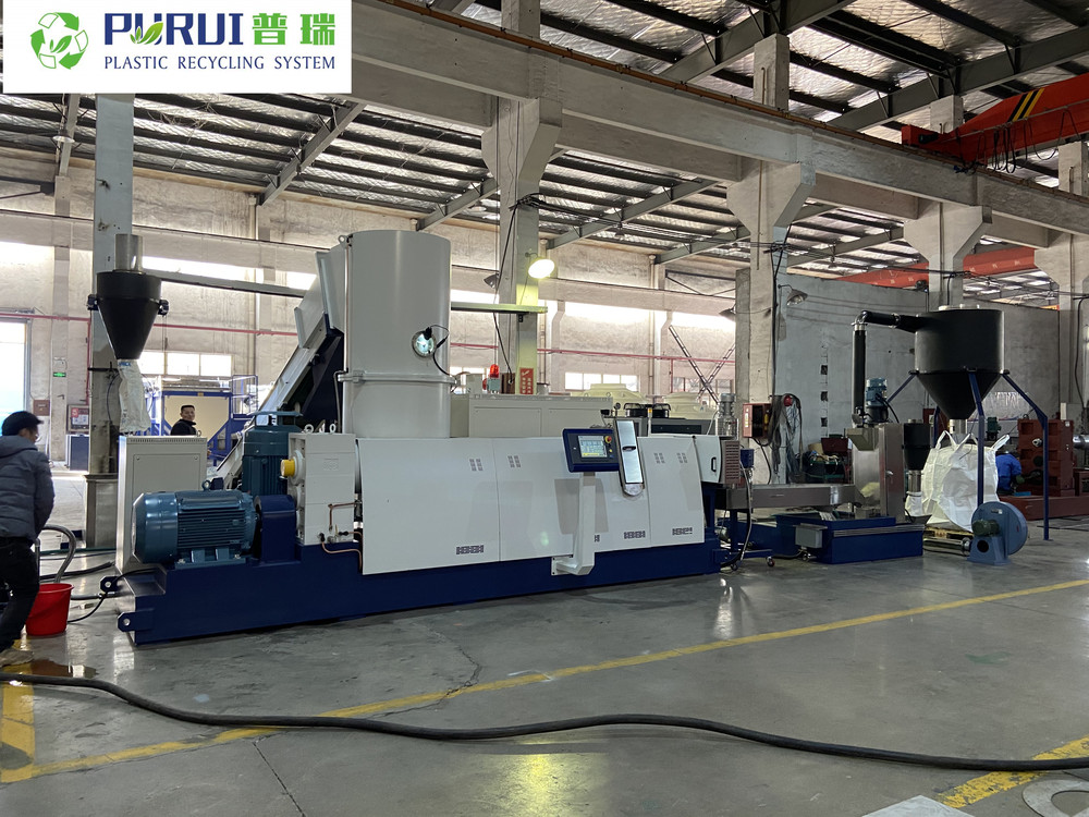 PP PE laminated film pelletizing machine (16).jpg