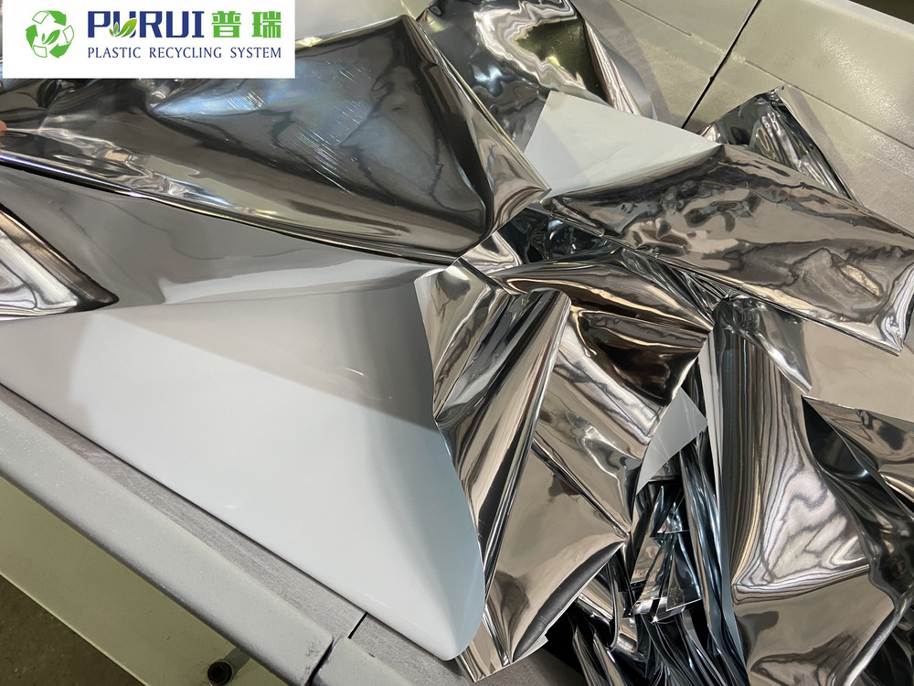PP PE laminated film pelletizing machine (38).jpg