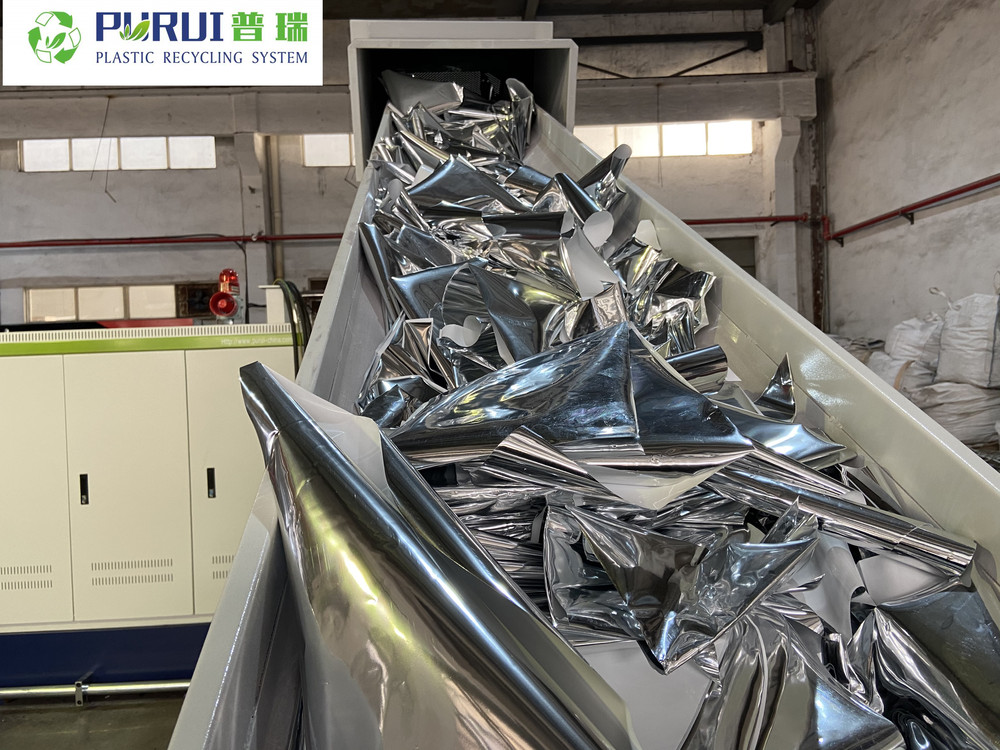 PP PE laminated film pelletizing machine (39).jpg