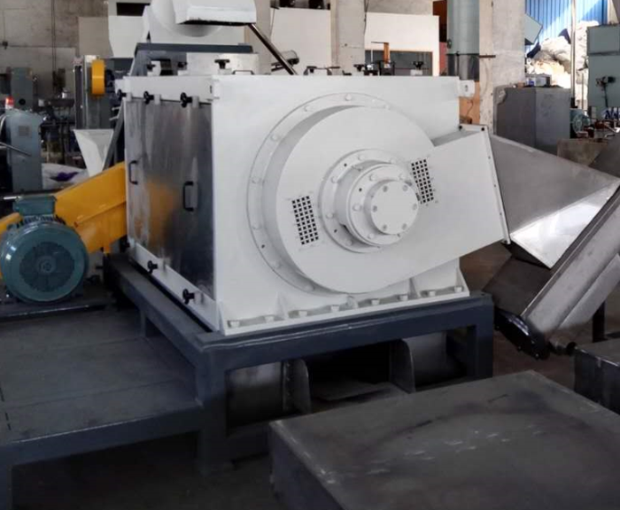 PURUI PP PE film dewatering machine 普瑞PP PE 薄膜脱水机.png